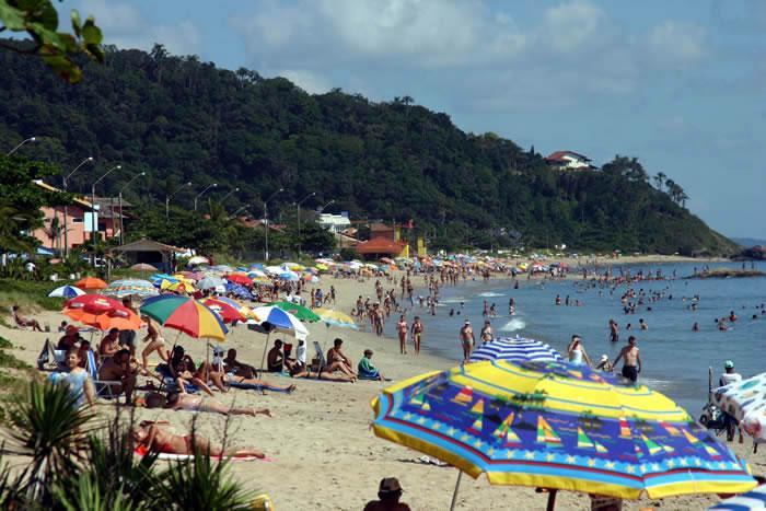 Apartamento Linda Vista Para O Mar Penha Parque Beto Carrero ภายนอก รูปภาพ